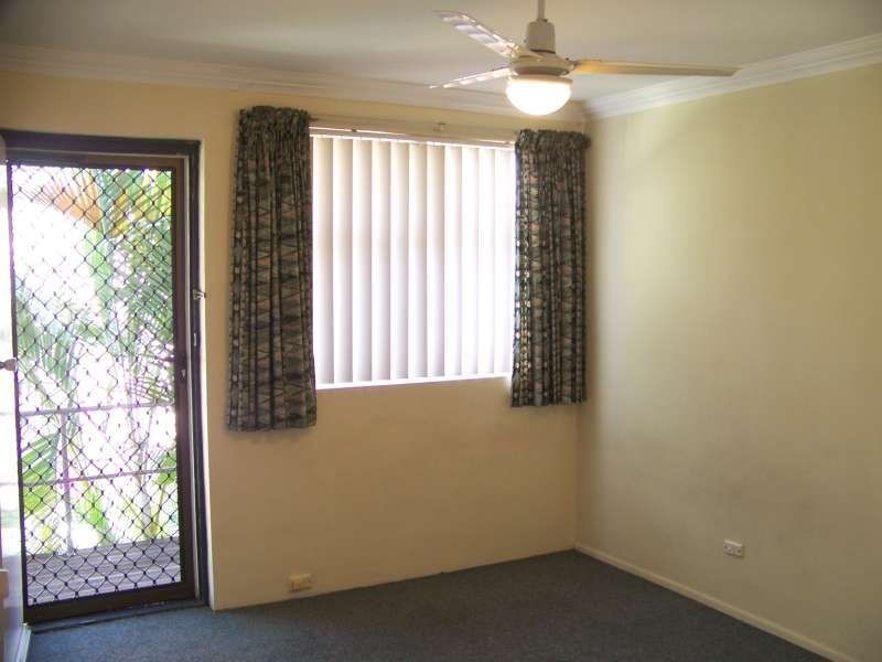 2/130 Gainsborough Street, Moorooka QLD 4105