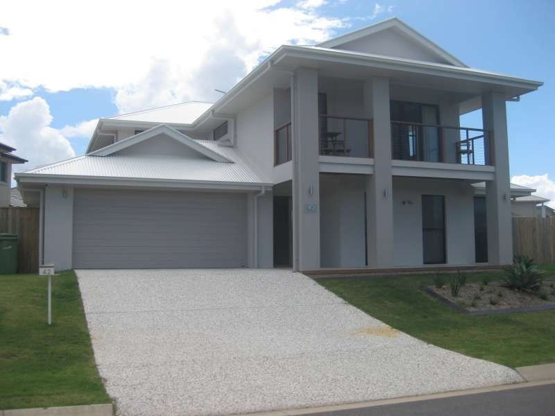 42 Nicklaus Parade, North Lakes QLD 4509