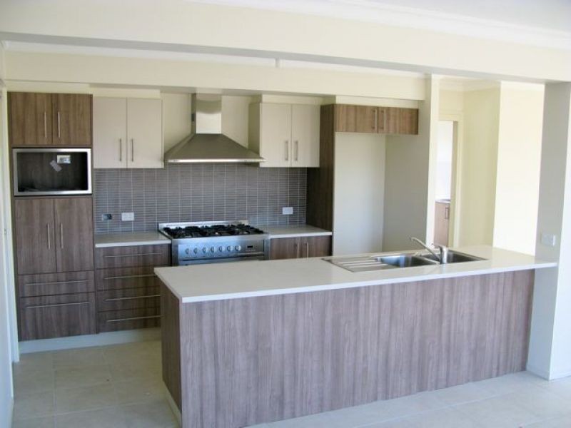 42 Nicklaus Parade, North Lakes QLD 4509