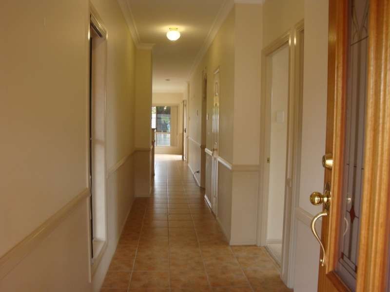 10 Nixon Lane, Virginia QLD 4014