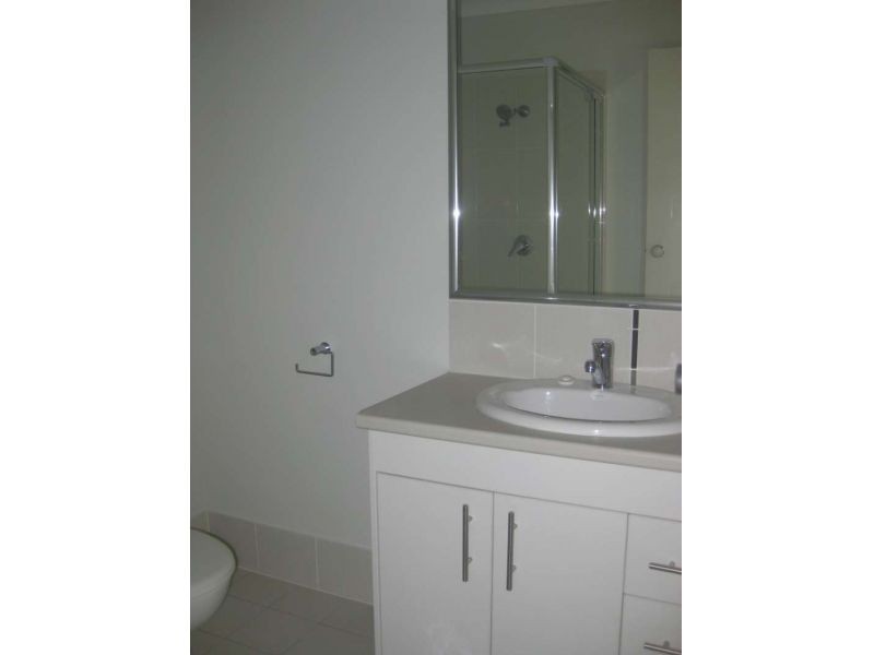 2/16 Quartz Crescent, Mango Hill QLD 4509