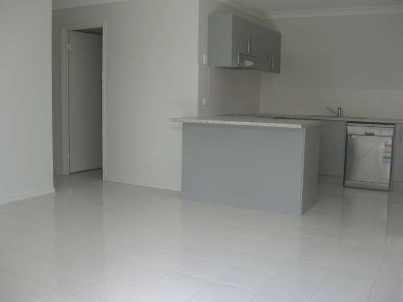 2/16 Quartz Crescent, Mango Hill QLD 4509