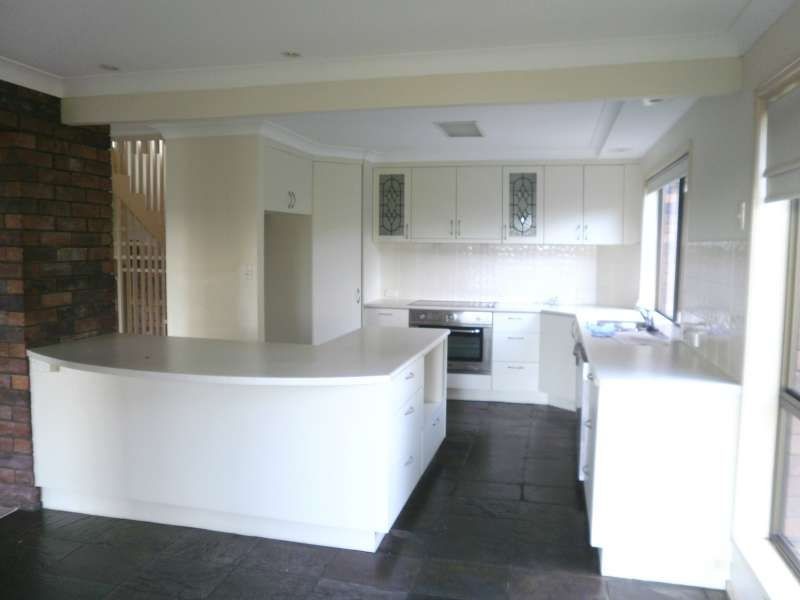 32 Binalong Drive, Ashmore QLD 4214