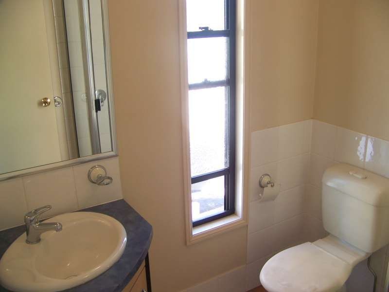 2/186 Butterfield Street, Herston QLD 4006