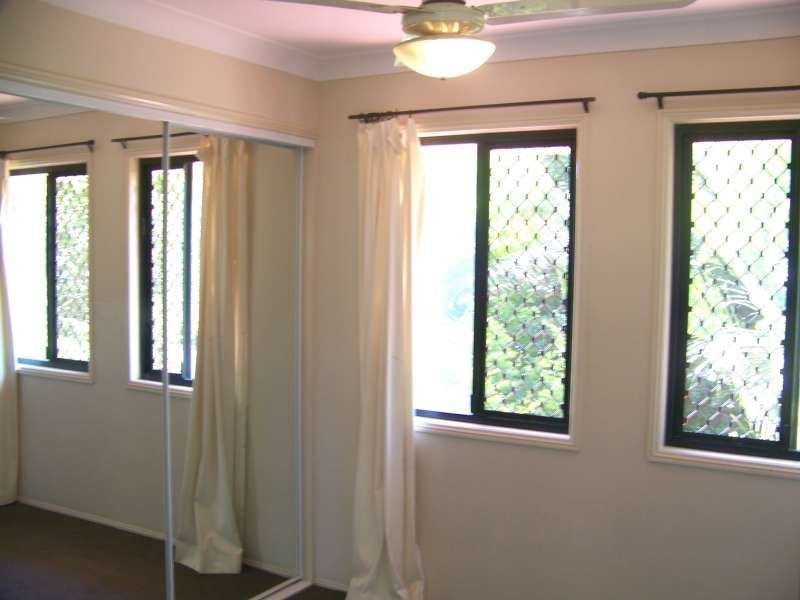 2/186 Butterfield Street, Herston QLD 4006