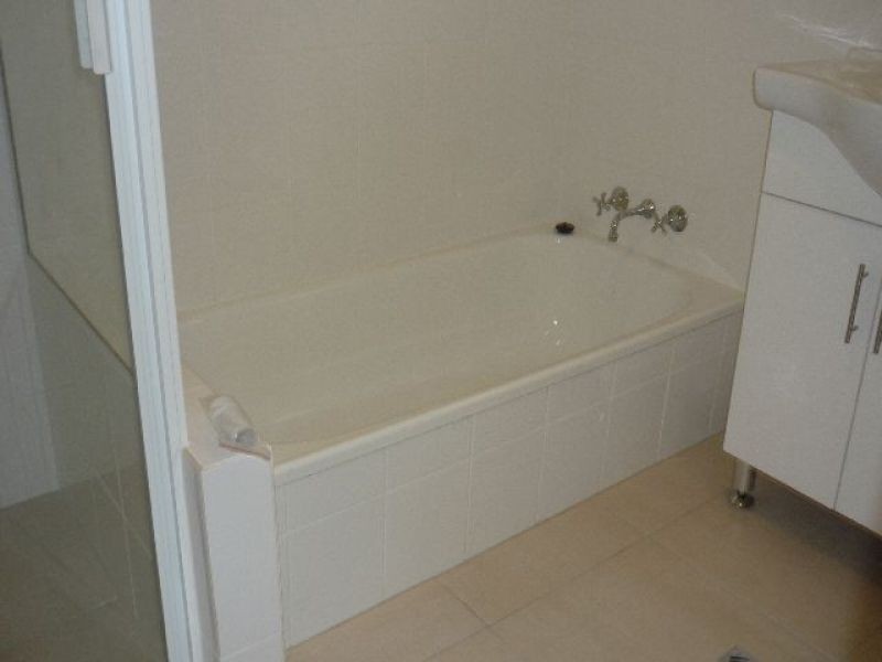 13 Castor Avenue, Coorparoo QLD 4151