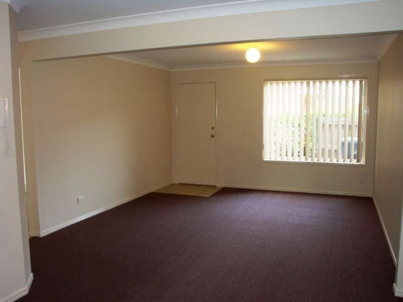 2/96 Formby Street, Calamvale QLD 4116