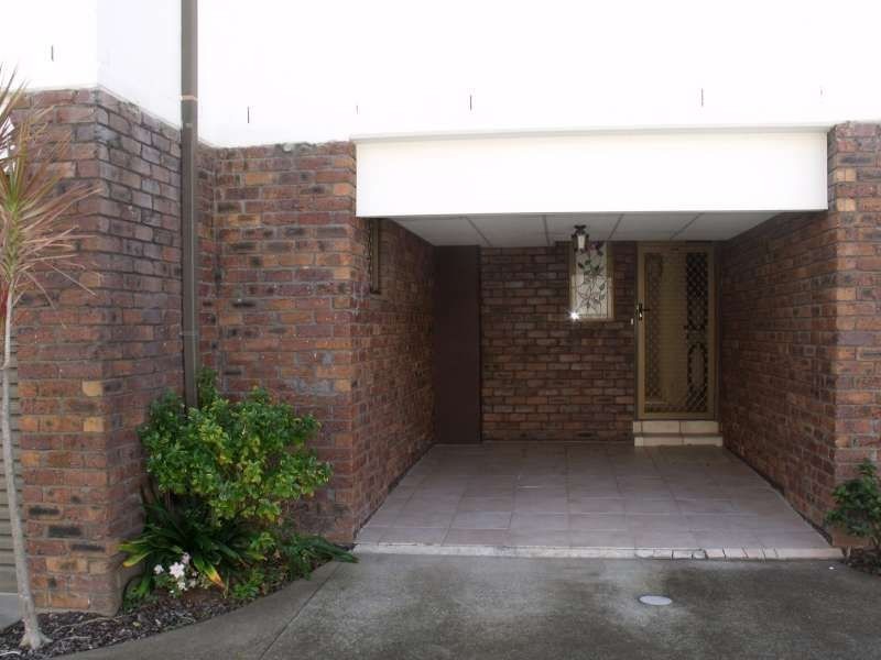 5/51 Bauer Street, Southport QLD 4215