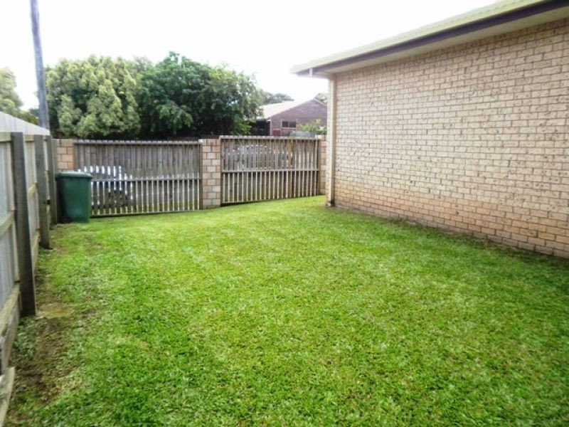 2/1 Water Street, Southport QLD 4215