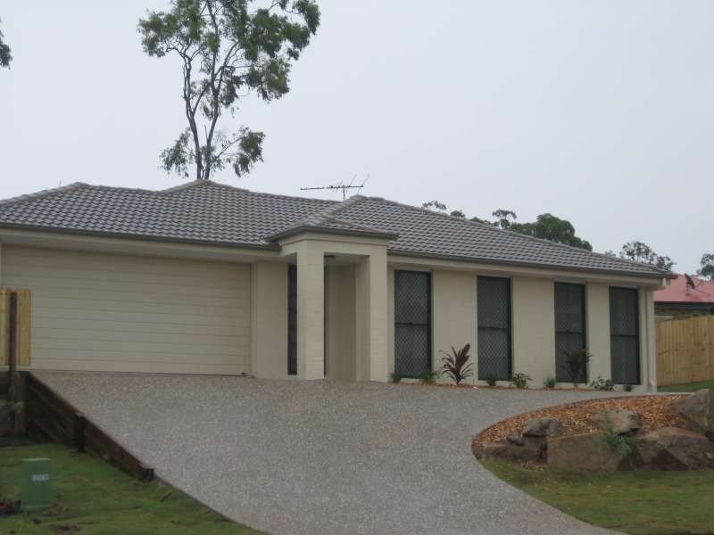 2/6 Crestwood Court, Kallangur QLD 4503