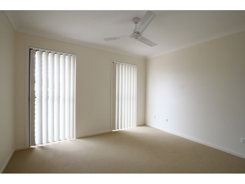 2/6 Crestwood Court, Kallangur QLD 4503