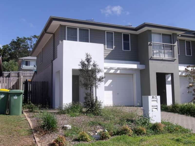 1/6 Spirula Street, Upper Coomera QLD 4209