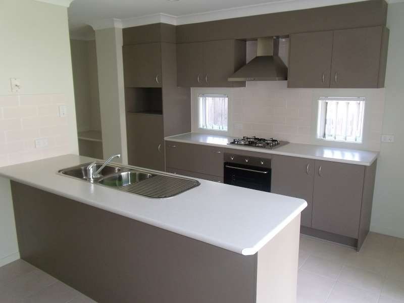 1/6 Spirula Street, Upper Coomera QLD 4209