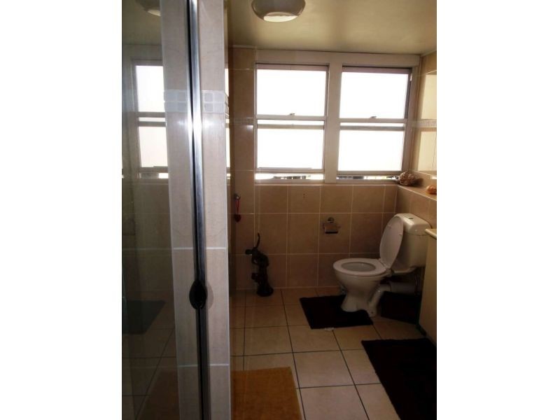 20/15 Pacific Street, Main Beach QLD 4217