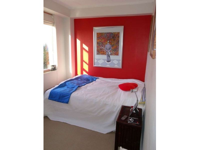 20/15 Pacific Street, Main Beach QLD 4217