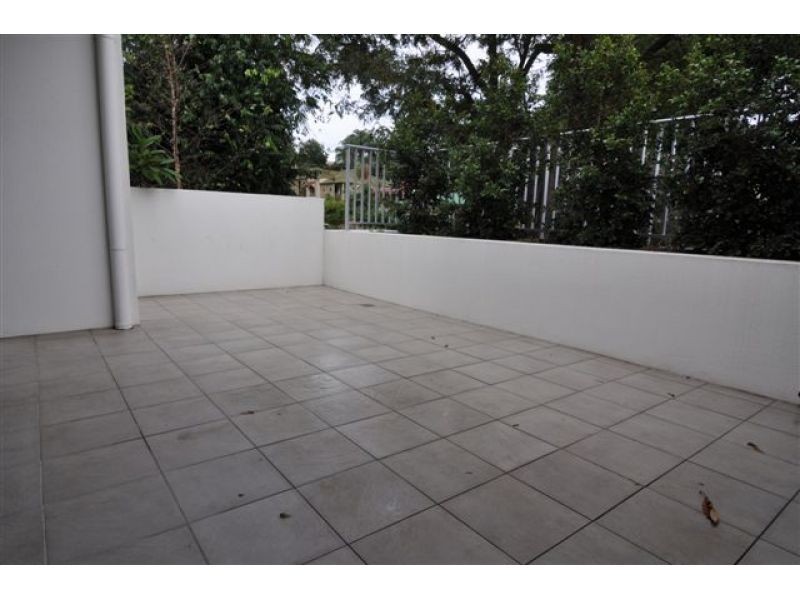 2, 14 Manning Street, Milton QLD 4064