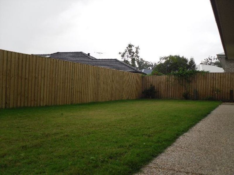 20 Aspen Court, Heathwood QLD 4110