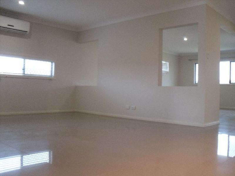 20 Aspen Court, Heathwood QLD 4110