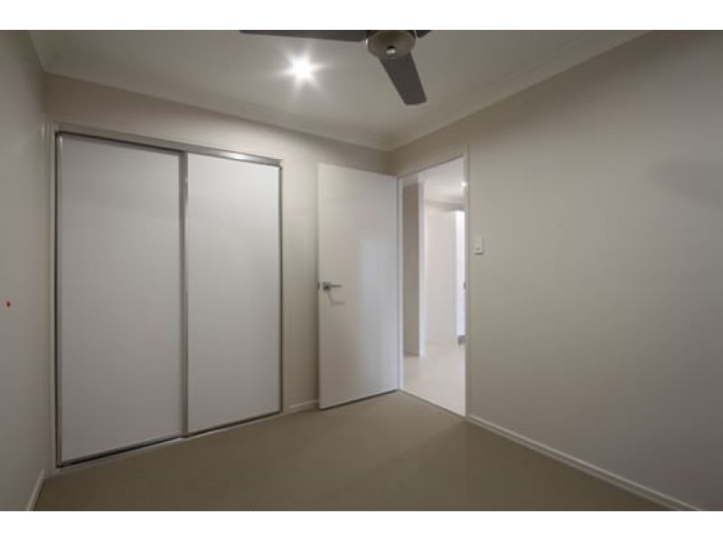 2, 8 Gabrielle Court, Kallangur QLD 4503