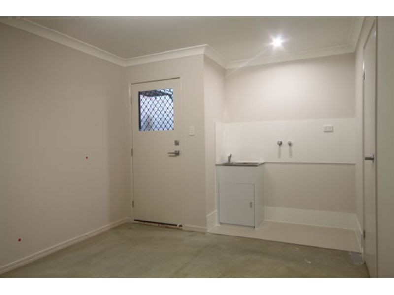 2, 8 Gabrielle Court, Kallangur QLD 4503