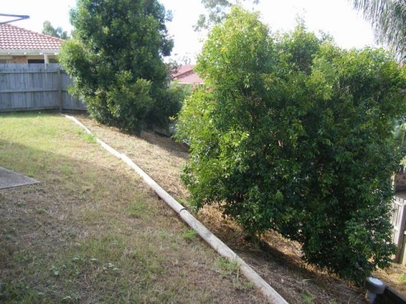 7 Kings Row, Edens Landing QLD 4207