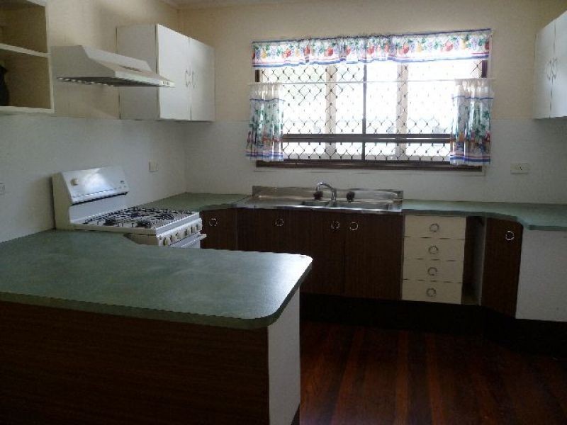 60 Woodlands Drive, Rochedale South QLD 4123
