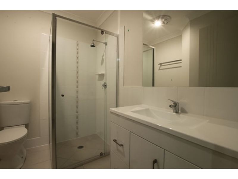 2/25 Homeland Crescent, Warner QLD 4500