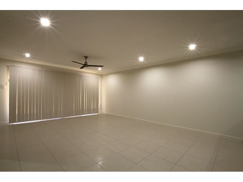 1, 25 Homeland Crescent, Warner QLD 4500