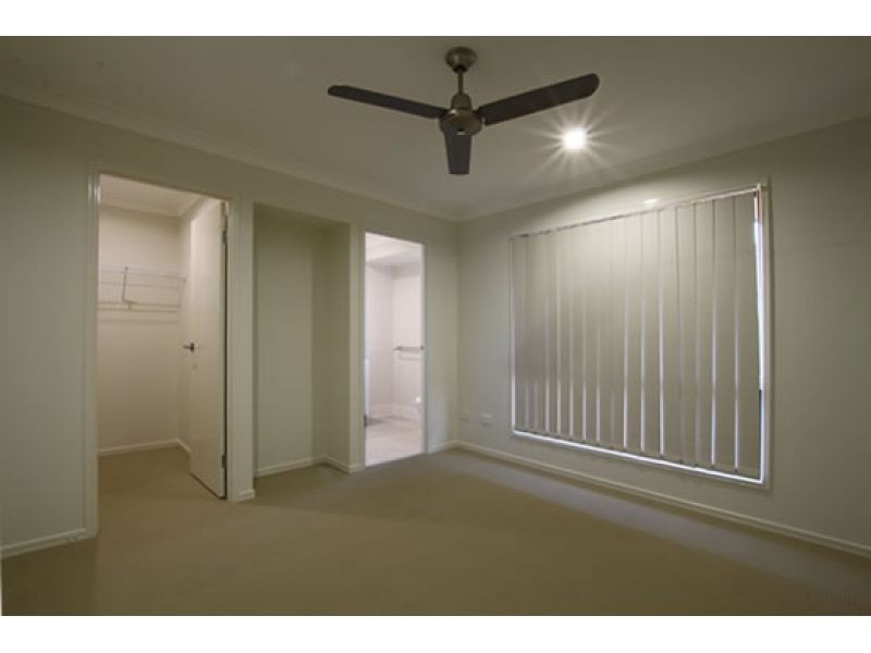 1, 25 Homeland Crescent, Warner QLD 4500
