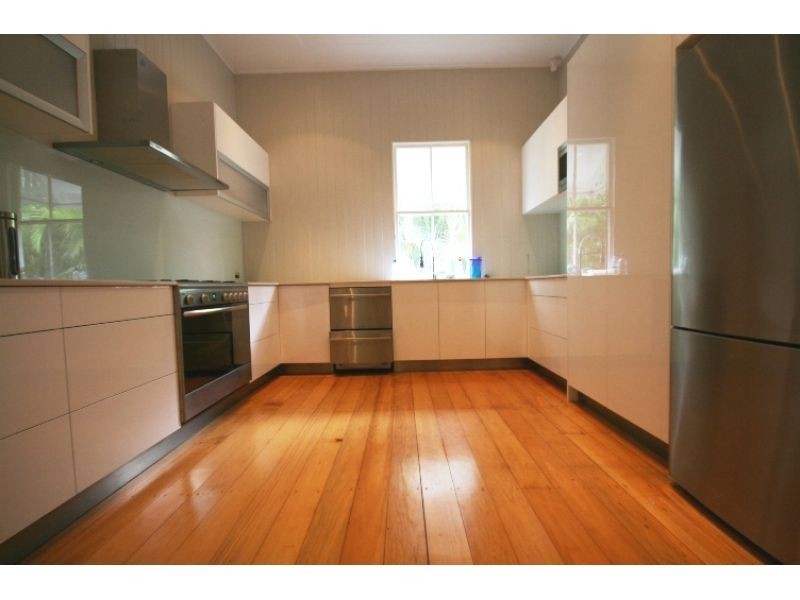 96 Tufnell Road, Banyo QLD 4014