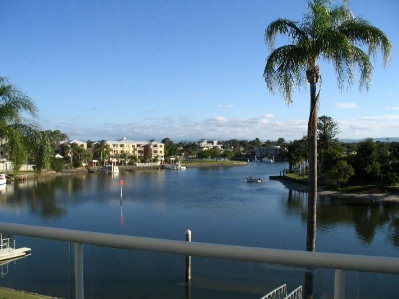 19/52 Back Street, Biggera Waters QLD 4216
