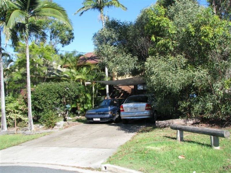 108 Bamboo Avenue, Benowa QLD 4217