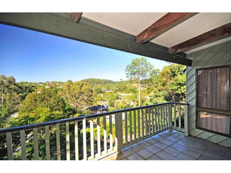 27 Bob Barnard Drive, Tugun QLD 4224