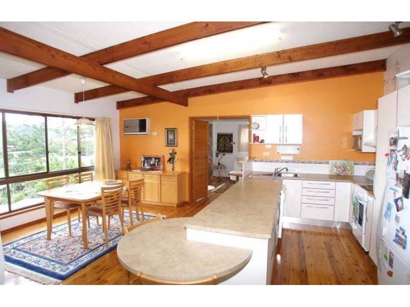 27 Bob Barnard Drive, Tugun QLD 4224