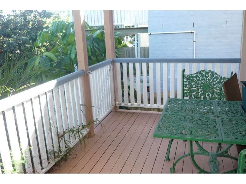 13a Adina Street, Norman Park QLD 4170