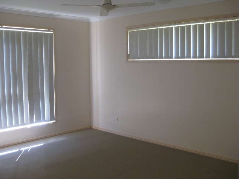 9 Cockatiel Court, Deception Bay QLD 4508