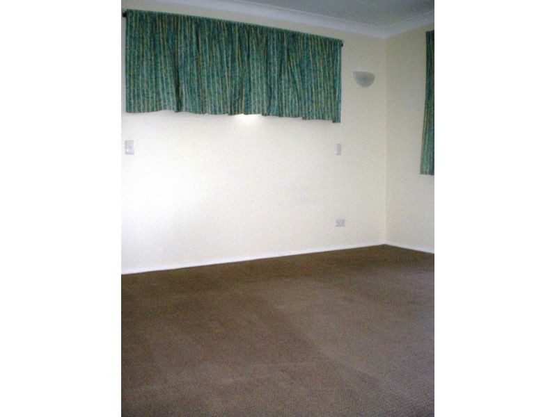 2/62 Blake Street, Southport QLD 4215