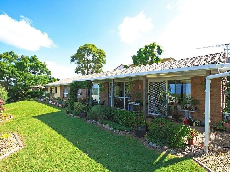 46 Hillside Crescent, Edens Landing QLD 4207