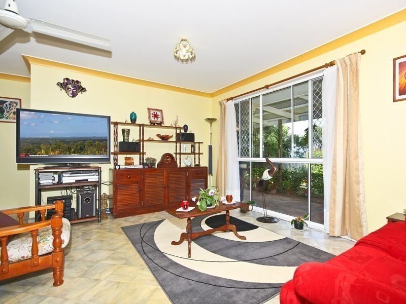 46 Hillside Crescent, Edens Landing QLD 4207