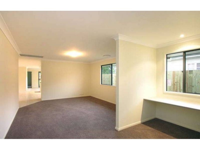 343 Oxley Road, Graceville QLD 4075