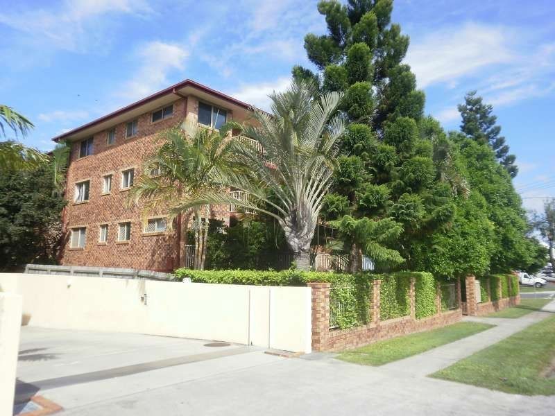 6/28 Sykes Street, Southport QLD 4215