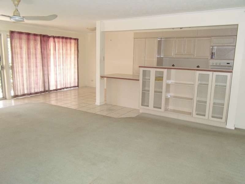 30 Bordeaux Parade, Mermaid Waters QLD 4218