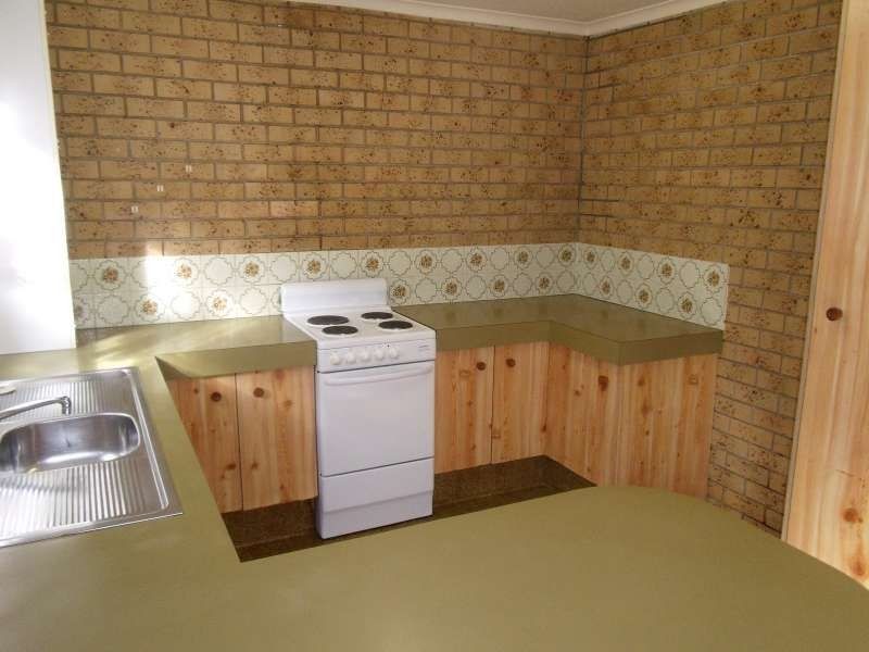 4/17 Huth Street, Labrador QLD 4215