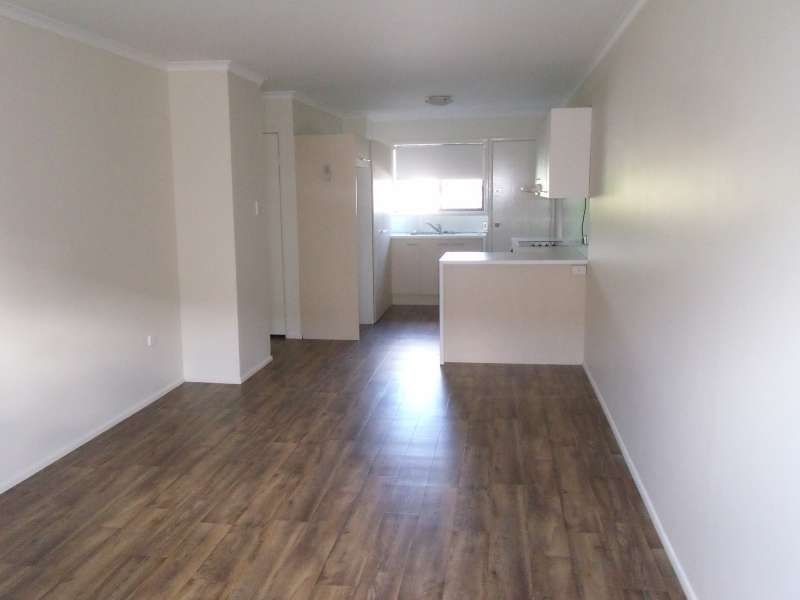 6/17 Middle Street, Labrador QLD 4215