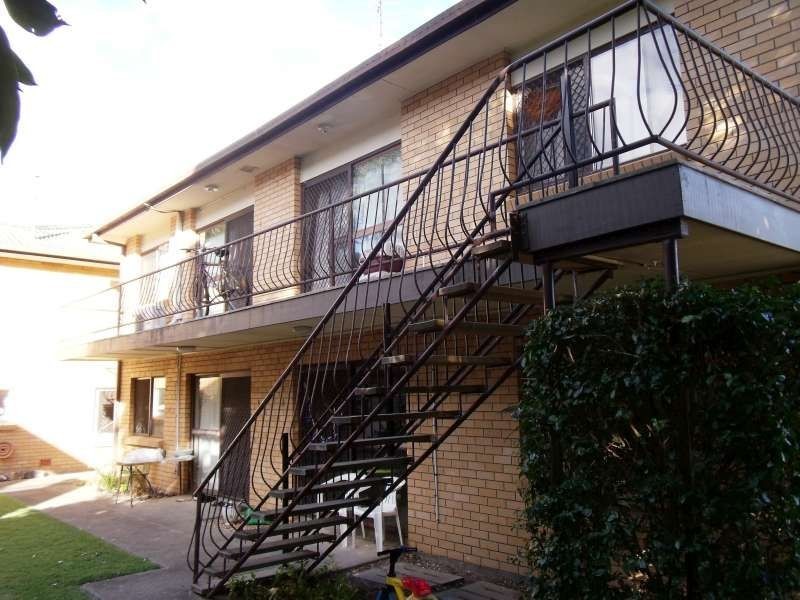 6/17 Middle Street, Labrador QLD 4215