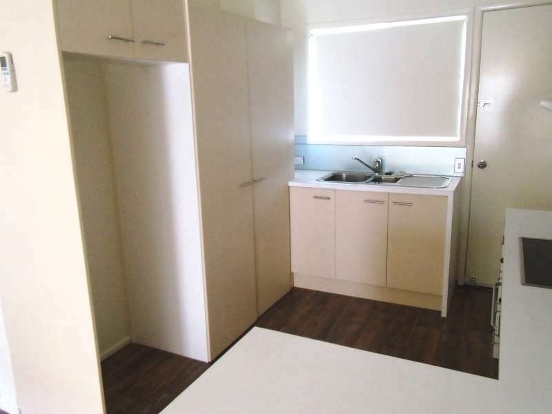 6/17 Middle Street, Labrador QLD 4215