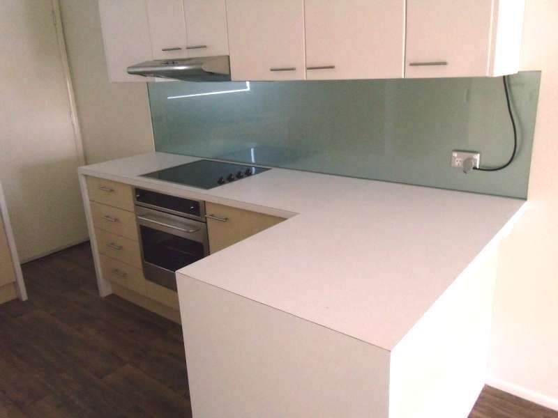 6/17 Middle Street, Labrador QLD 4215