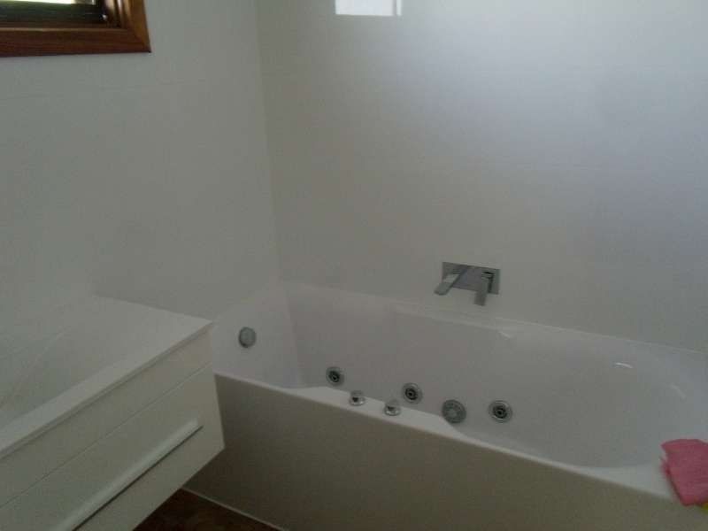 207 Heeb Street, Benowa QLD 4217