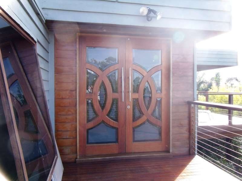 207 Heeb Street, Benowa QLD 4217