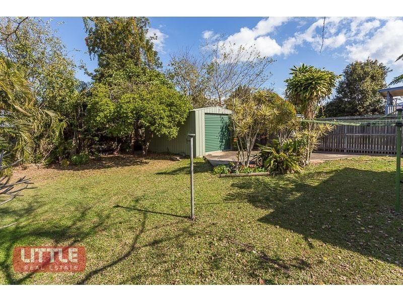 33 Bega Street, Grange QLD 4051